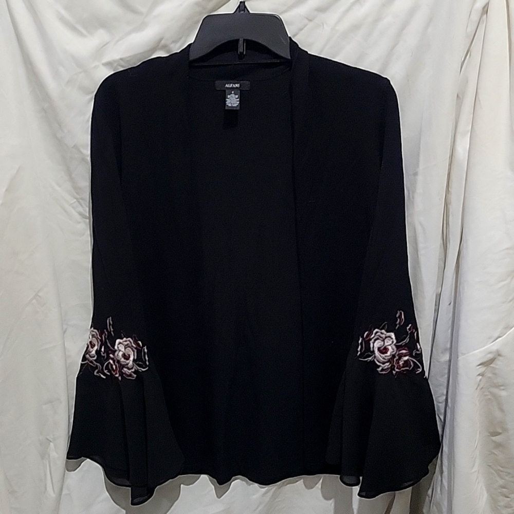 Alfani Women’s Lightweight Cardigan Size S Black Sweater Bell Sleeve